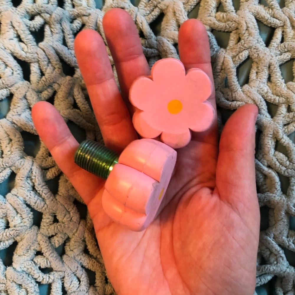 PINK MOXI ROLLERSKATES TOE STOPS/BRAKES